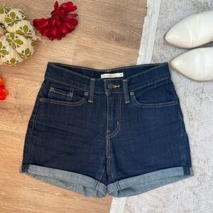 Levi’s Mid Length Blue Denim Shorts (24) Classic Cutoff Jean Shorts